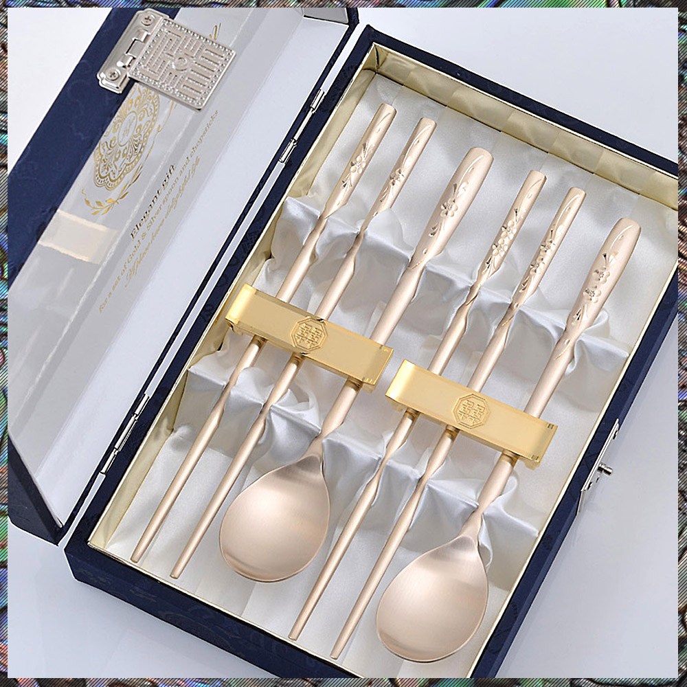 [H.jin 조각 유기수저세트] 놋수저 방짜유기 퇴직선물 상견례선물 고급답례품 남자친구부모님 어버이날선물추천 혼수예단, 1개 114,000원