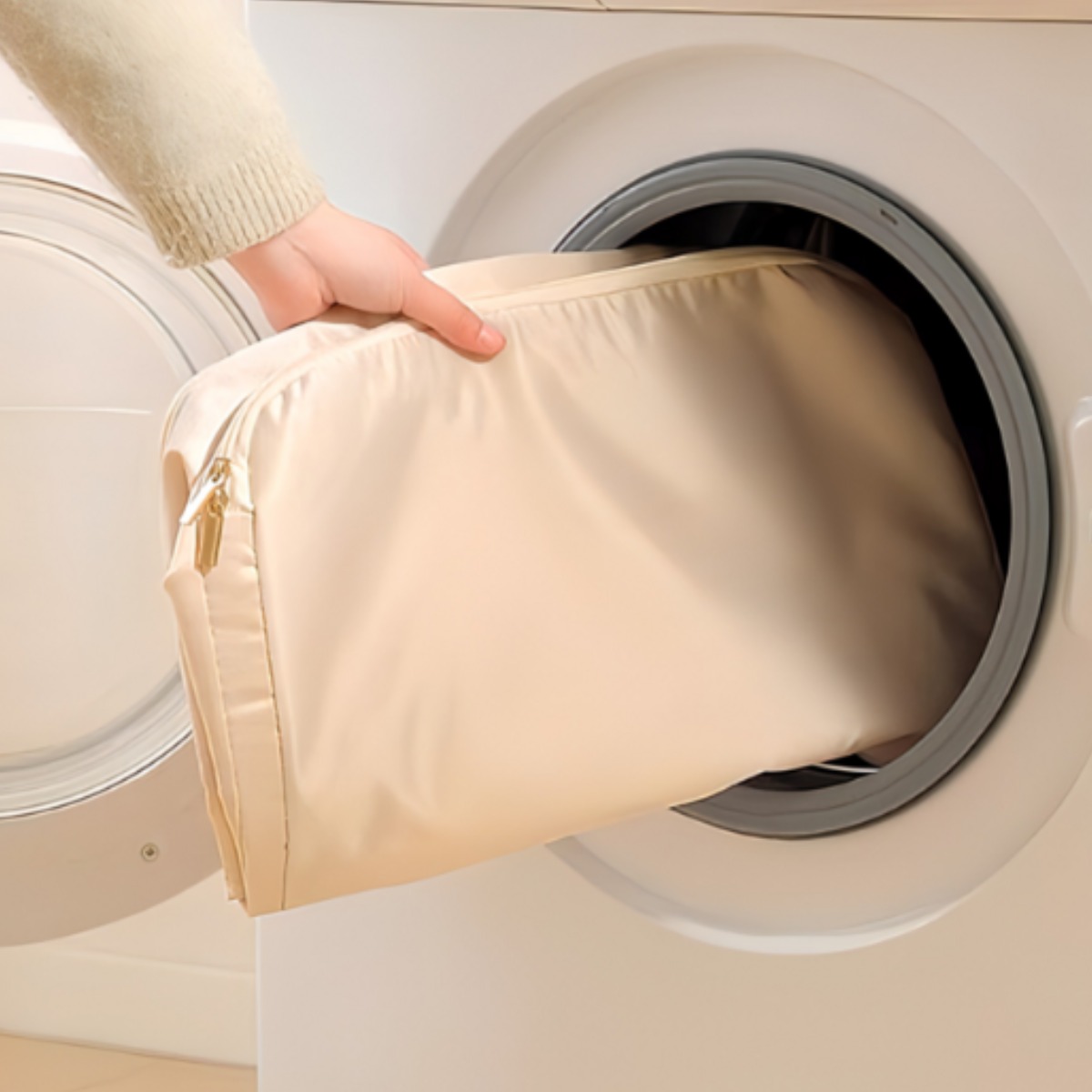 오뉴컴퍼니 1+1 대용량 정리함 부피순삭 공간절약 이불 의류 압축파우치, 1세트, 2개입 32,900원