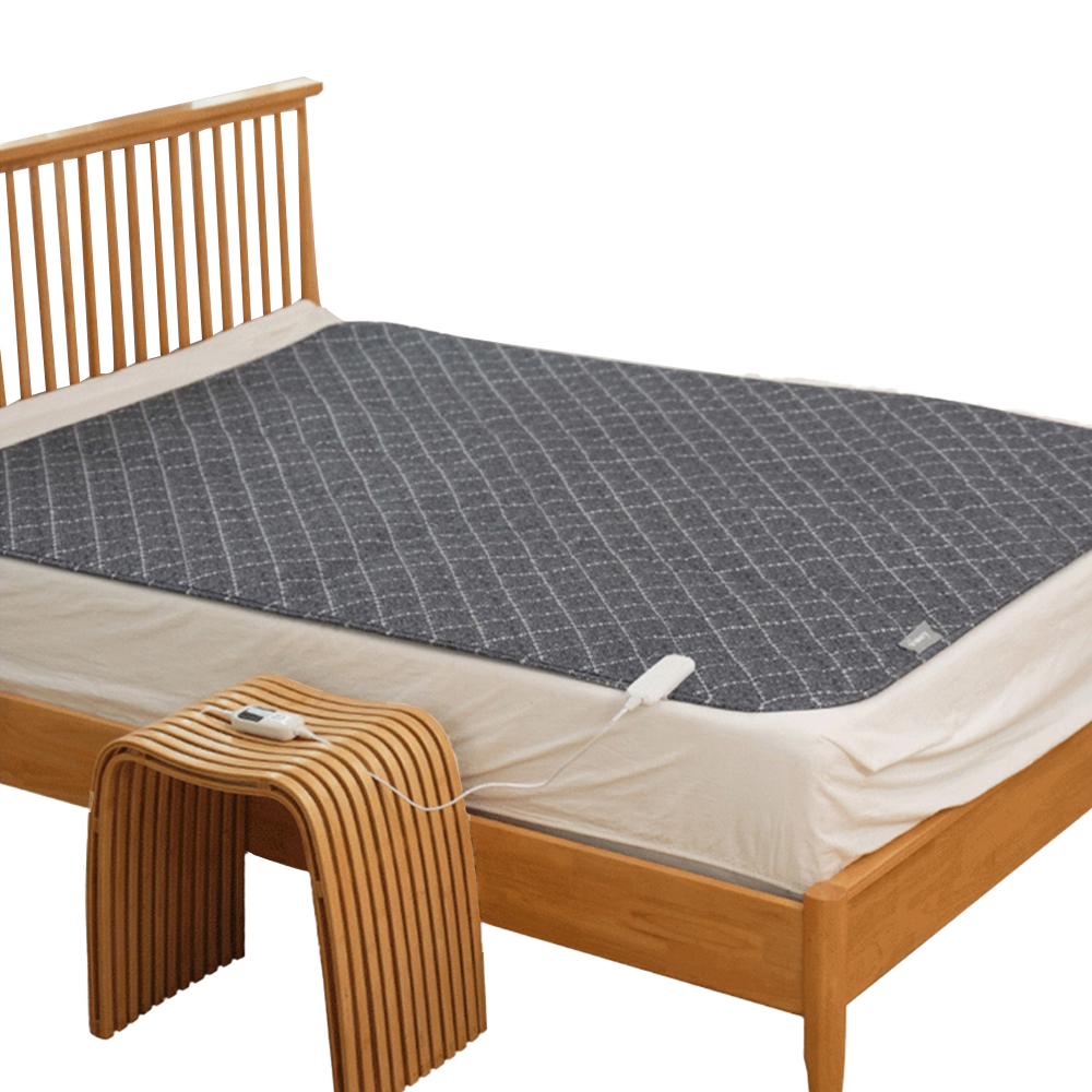 일월 피치블로썸 카본 매트 네이비 41,690원