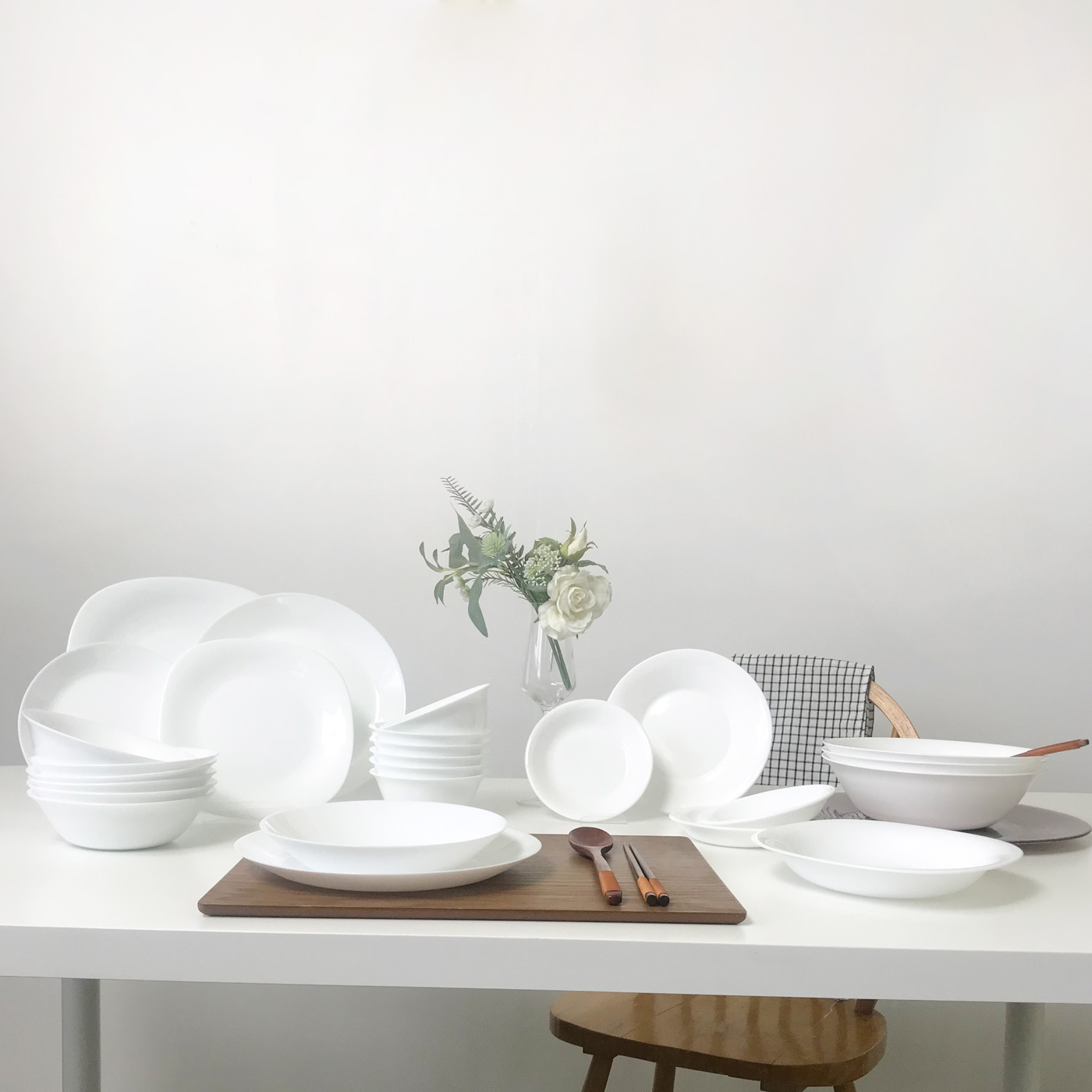 바칠레 블랑 6인 홈 식기 세트 36p, 현재가 69,700원