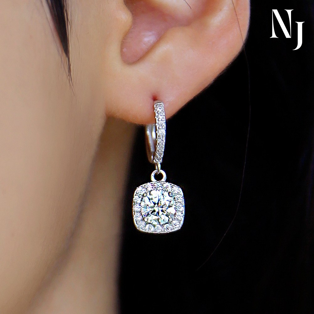 [ GRA인증서 / 엑설런트컷팅 / D-Color ] 모이사나이트 원터치 럭셔리 귀걸이 86,000원