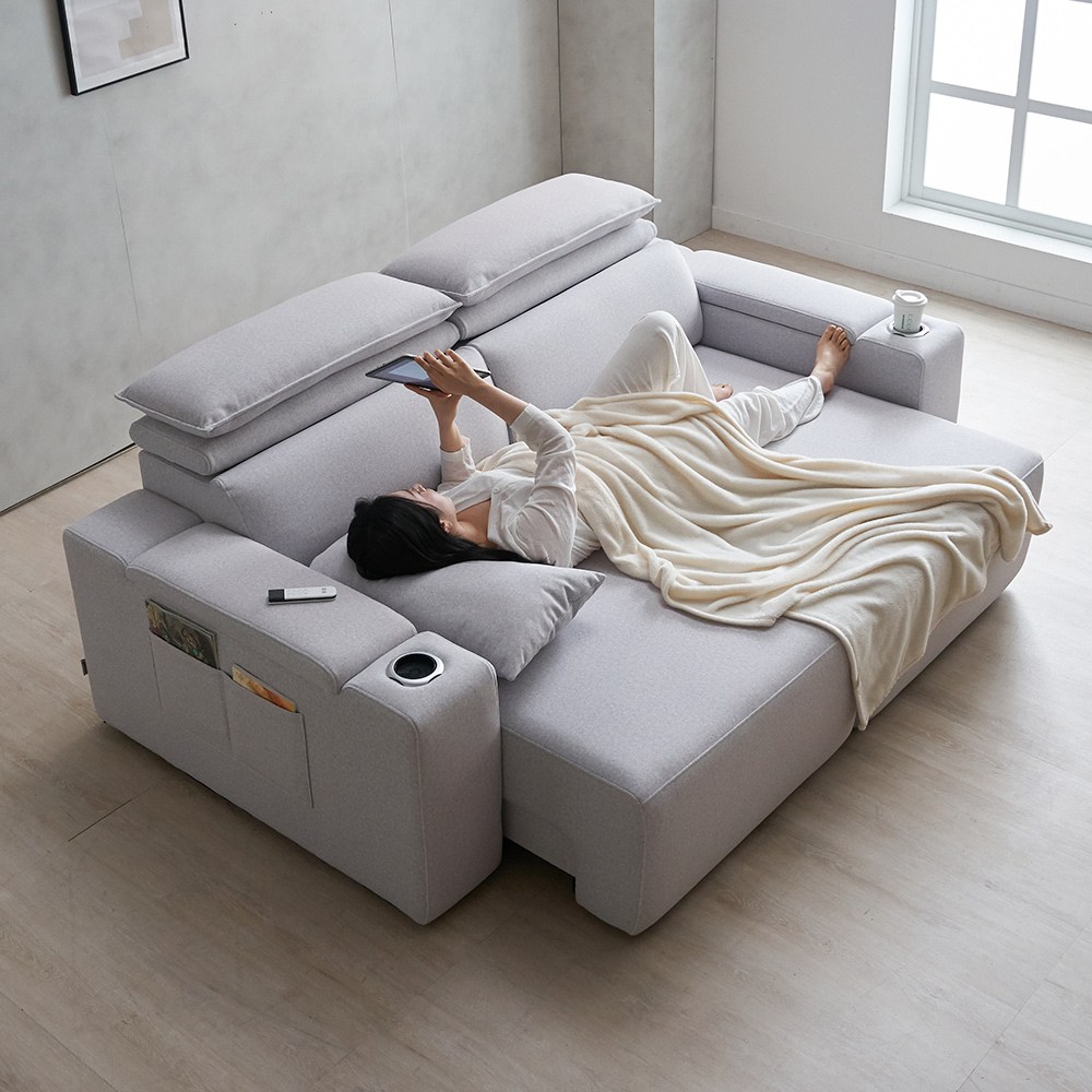 [에보니아] 모션 슬라이딩 전동 리클라이너소파 3인용/4인용 쇼파 827,200원