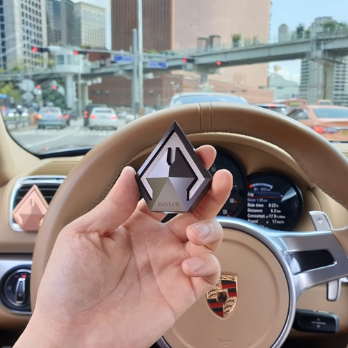 마일론 갤러리1 명품 차량용 방향제 고급 자동차 송풍구 디퓨저 리필 49,000원