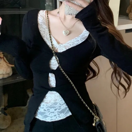 녕동 여성 레이스 긴팔 티셔츠 브이넥 레이어드 슬림핏 날씬해 보이는 티셔츠 30,400원