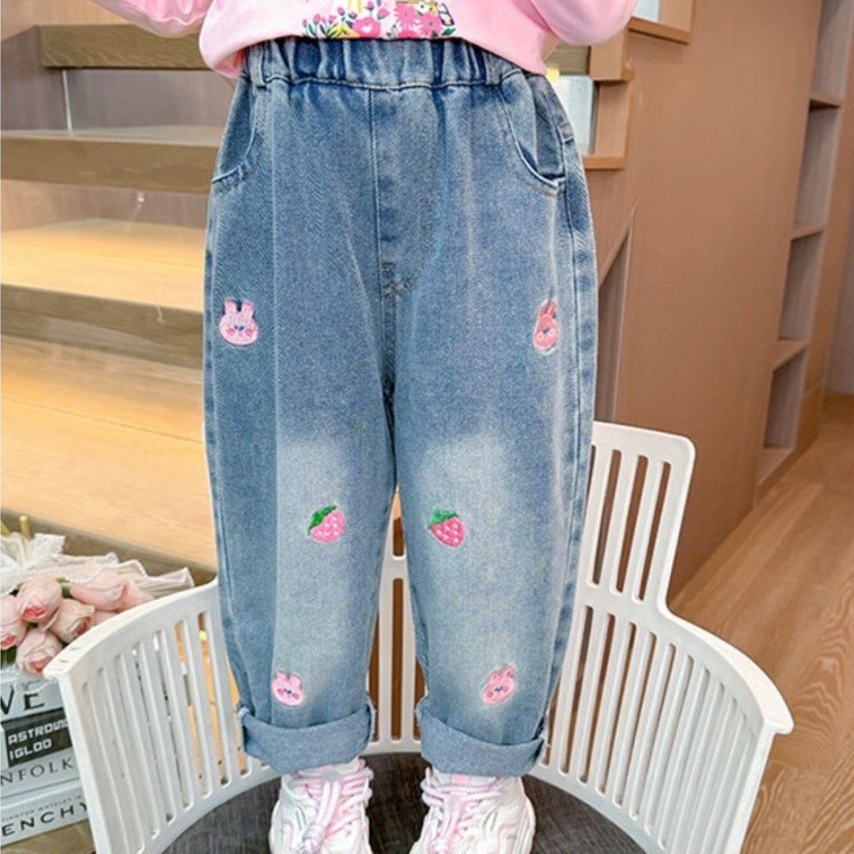 에이치제이 귀염뽀짝 유아 청바지 캐릭터청바지 19,900원