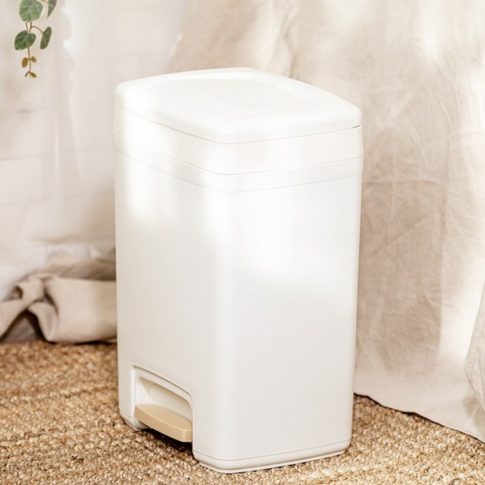 블랑 사각 페달 휴지통 2L 7L 10L 12L 20L 화이트 분리수거함 페달휴지통 종량제 10L 20L 재활용 가정용 업소용 휴지통 가정용휴지통 사무실 쓰레기통 14,600원