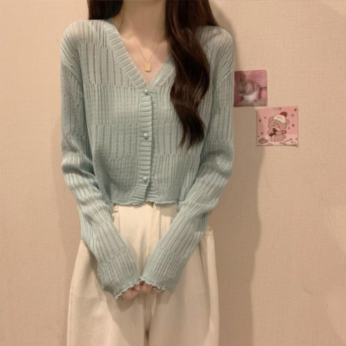 릴리제인 브이넥 크롭 니트 가디건 12,900원