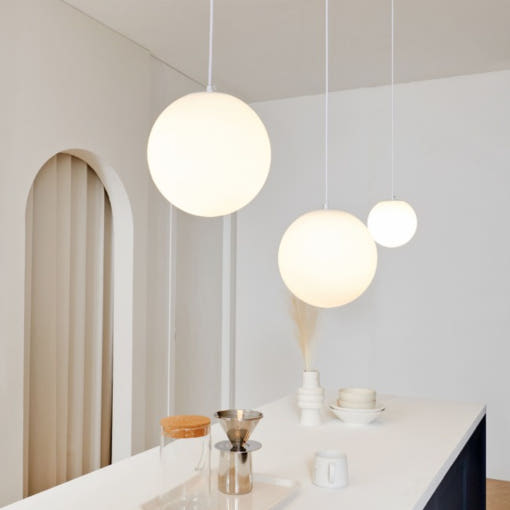 런던라이팅 루나 1등 펜던트 인테리어 식탁등 조명 LED 램프 증정 28,500원