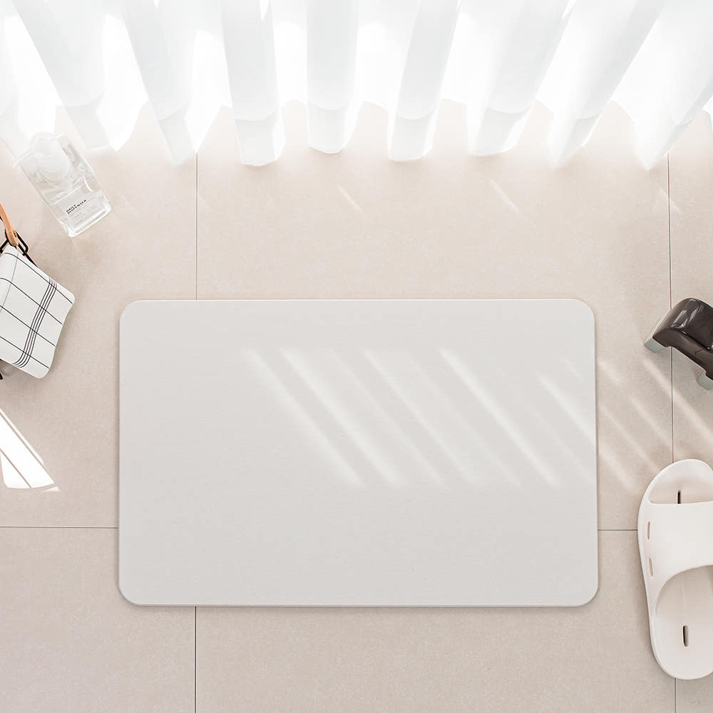 모던홀릭 규조토 발매트 7,500원