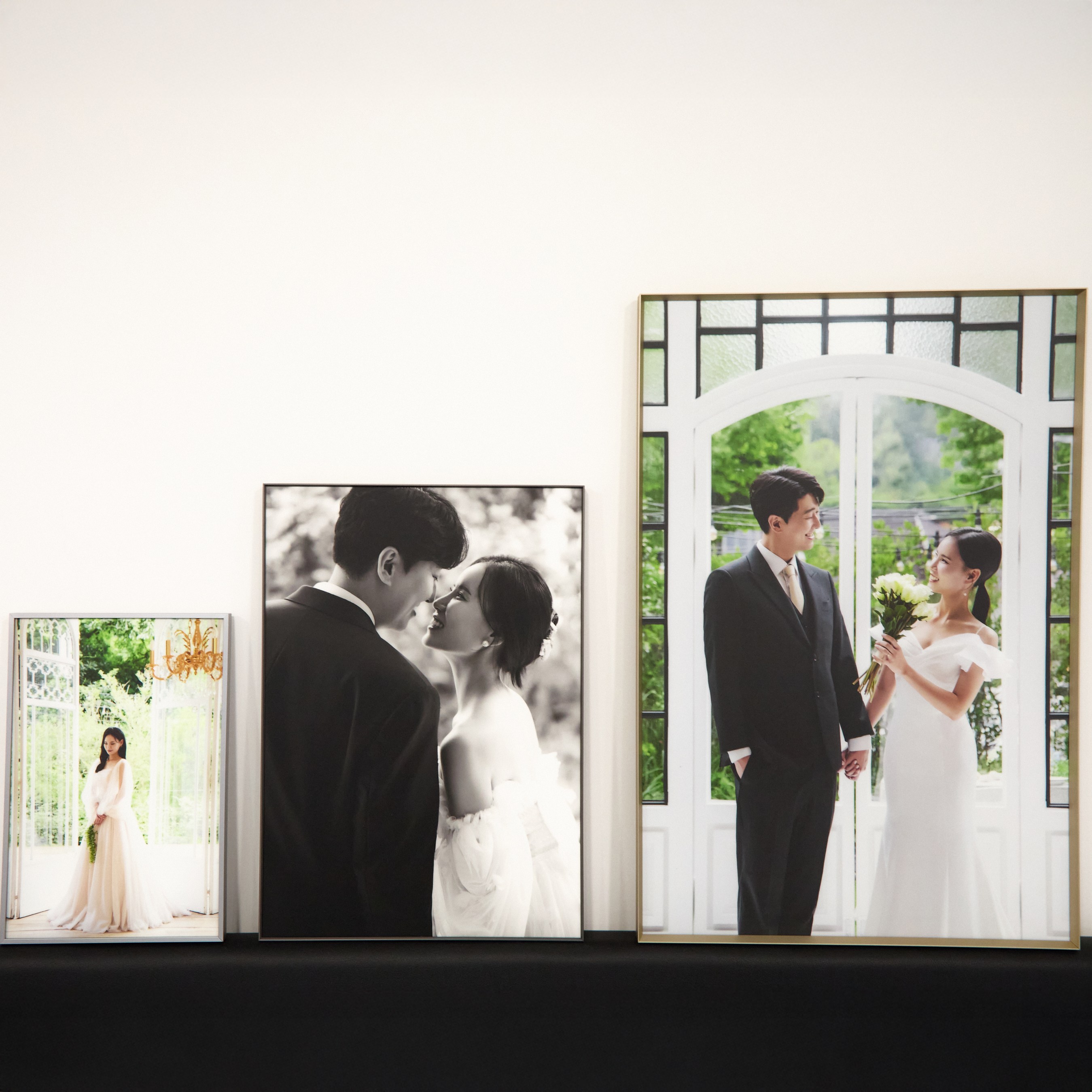 [무광] 아트룩스 알루미늄 아크릴 액자 프레임 사이즈 소형 대형 틀 웨딩 결혼 결혼식 주문제작 29,000원