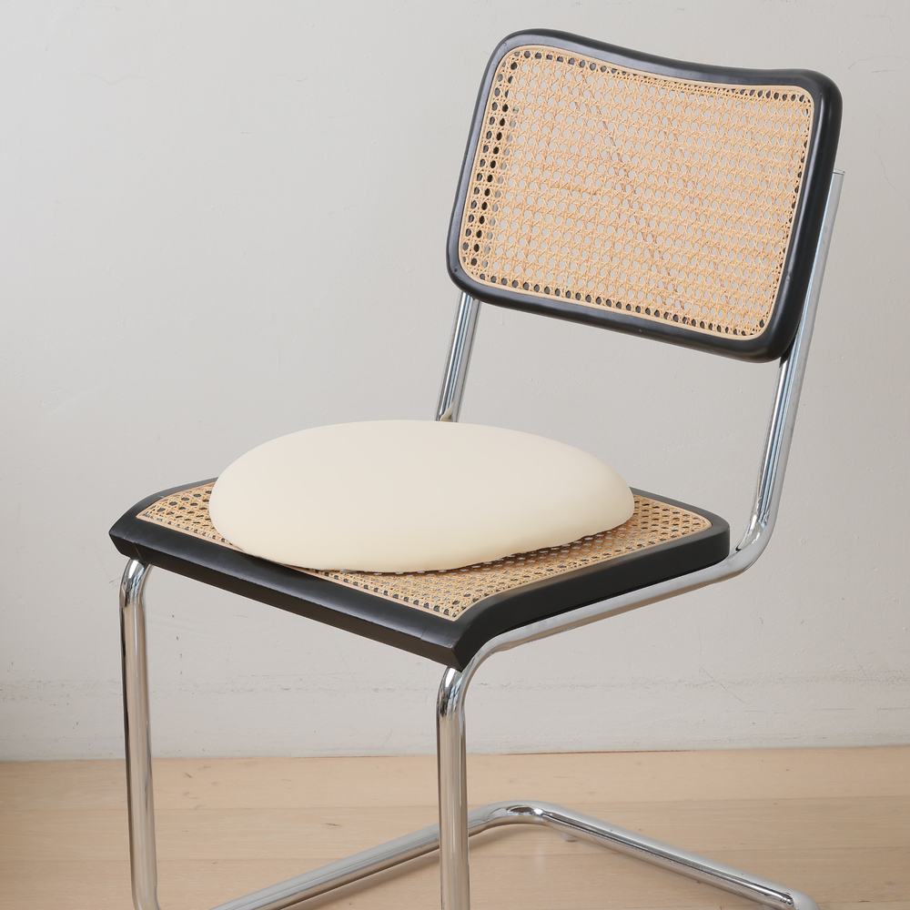 니뜰리히 사계절 메모리폼 바둑알 방석 12,400원