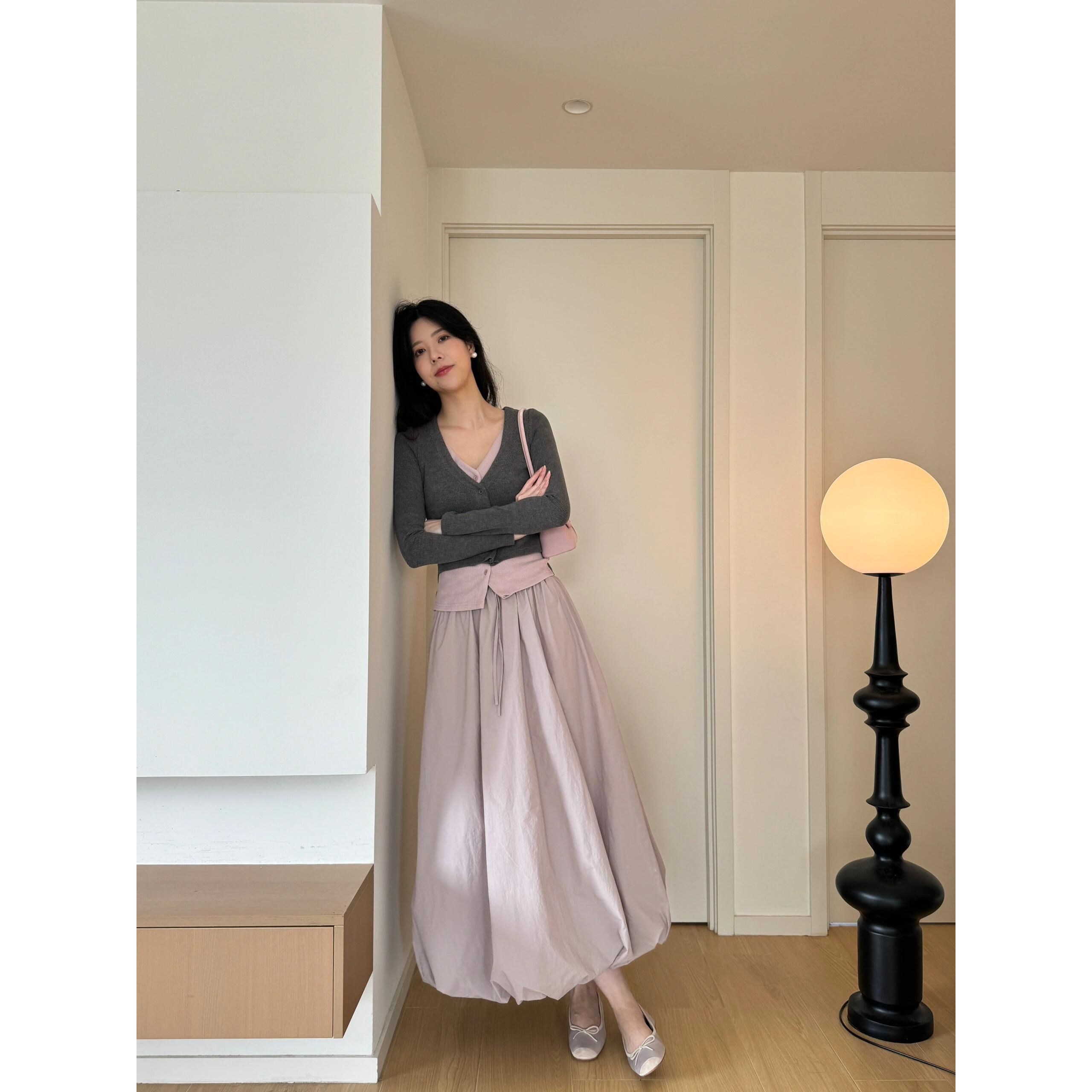 베루라 배색가디건 밴딩스커트세트 탤디로투피스 35,900원