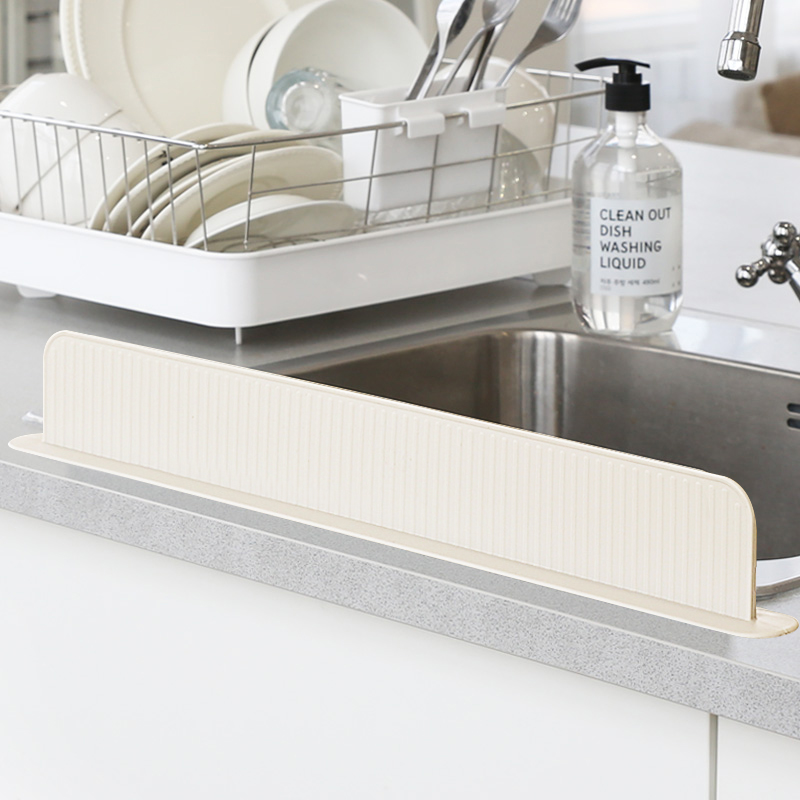 달팽이리빙 국산 퀴진드마망 실리콘 싱크대 물막이 와이드형 7cm 11,900원