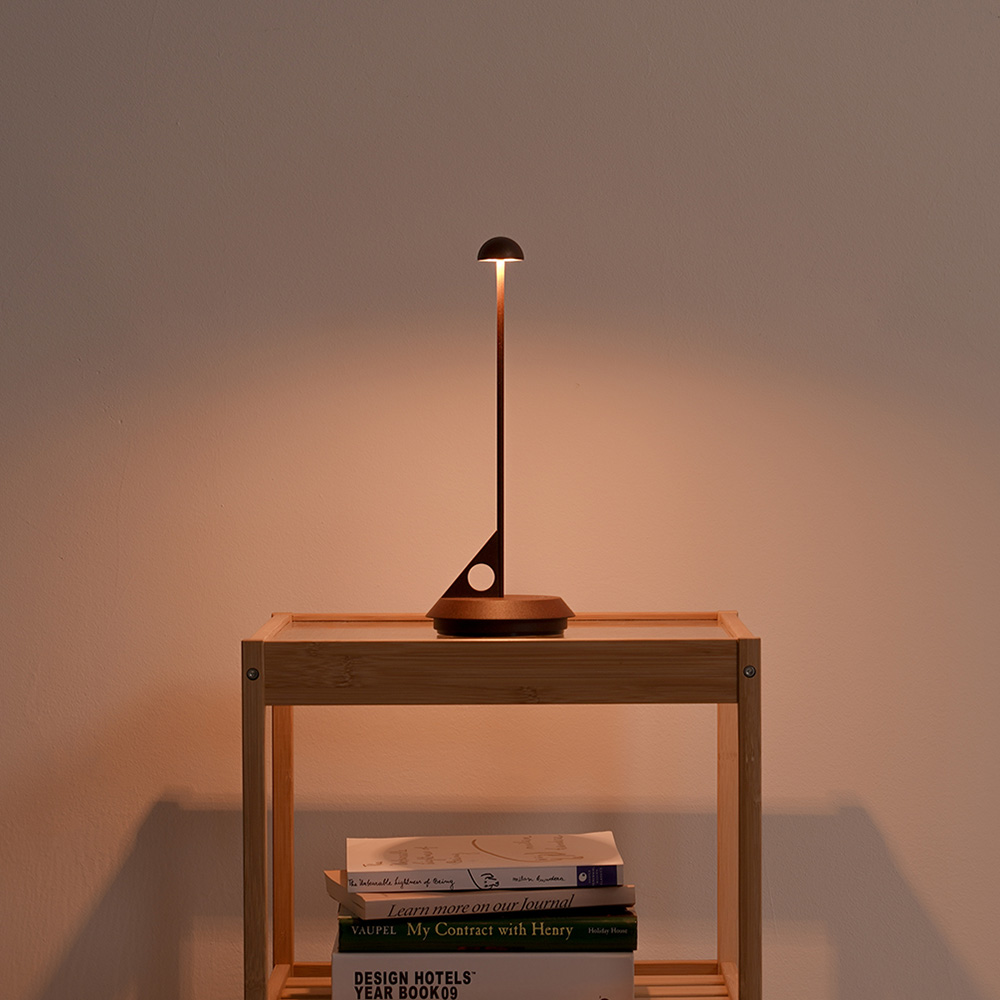 UBIQUA LUME 유비콰 무드등 인테리어 조명 LED 충전식 포터블 테이블 램프 디밍 148,000원