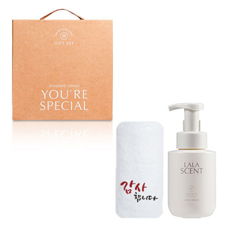 라라앤모어 라라센트 퍼퓸 핸드워시 러블리브리즈 + 호텔타올 돌잔치 답례품 선물세트, 크림화이트(호텔타올), 1세트 20,000원