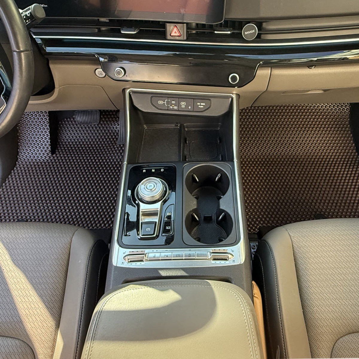 헥사카매트 PV5 카고 패신저 차량 발매트 3D 벌집 고무 입체 바닥 전차종 운전석+조수석, 브라운, PV5 53,000원