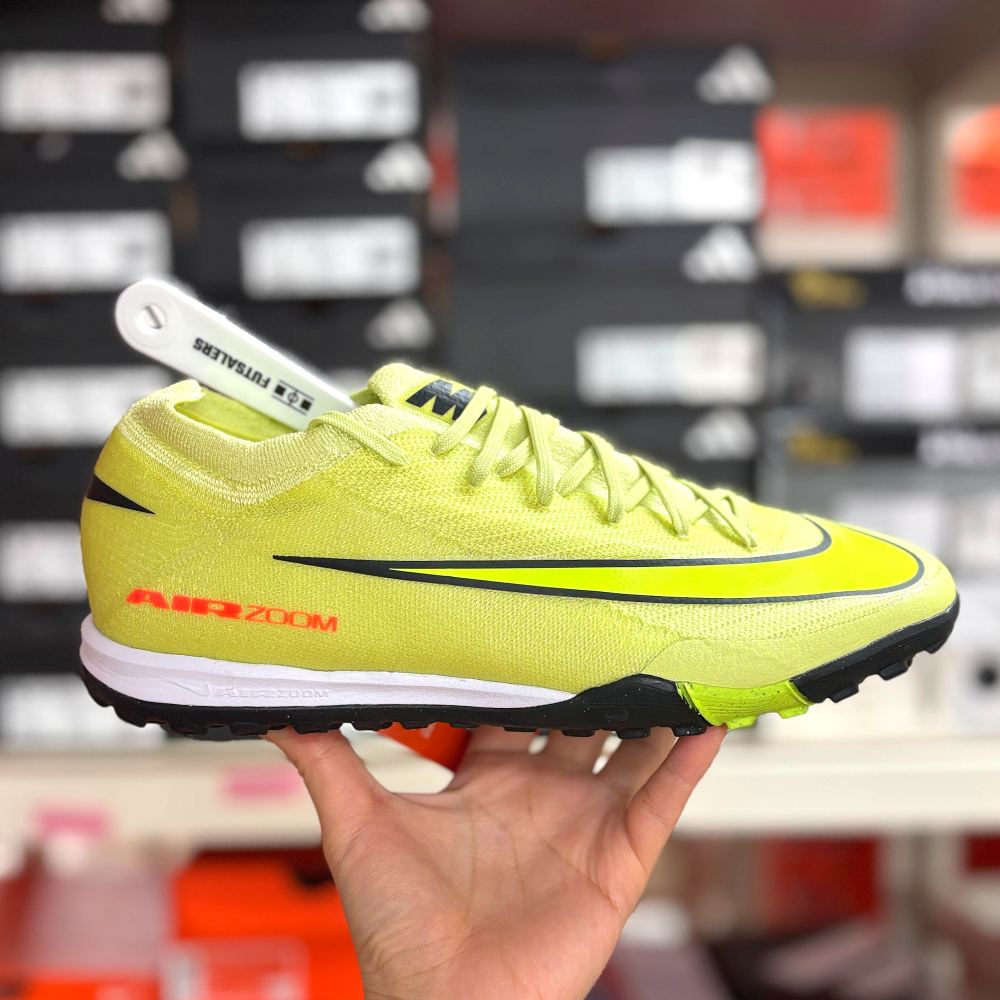 나이키 풋살화 줌 머큐리얼 베이퍼 16 프로 TF 풋살화 129,800원