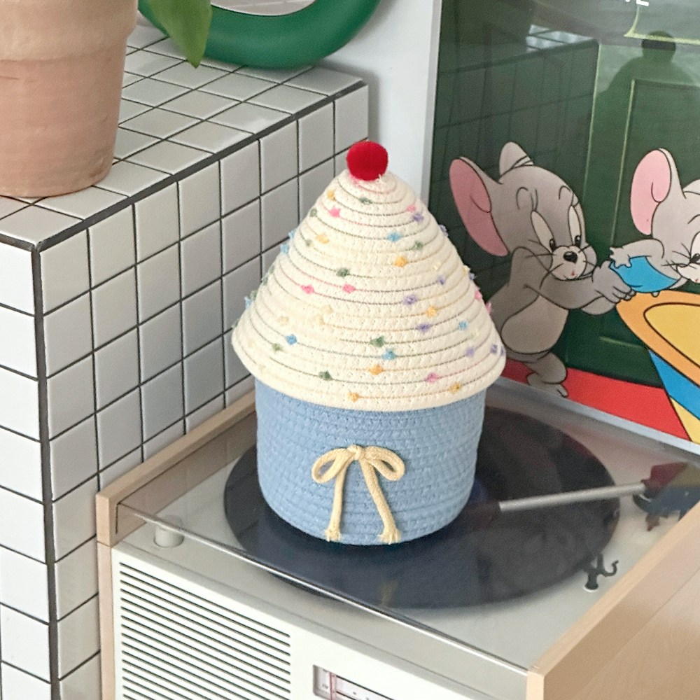 이이공브이샵 하우스 펠트 바스켓 패브릭바구니 집모양 수납함 소품정리 9,900원