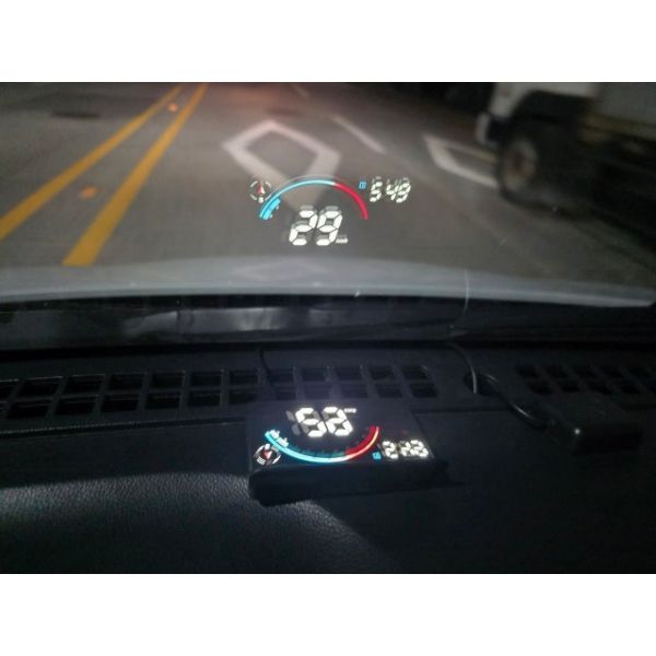 리드아이 HUD GPS 헤드업 디스플레이 GI200 USB 전원 차량용 자동차 속도계 45,300원
