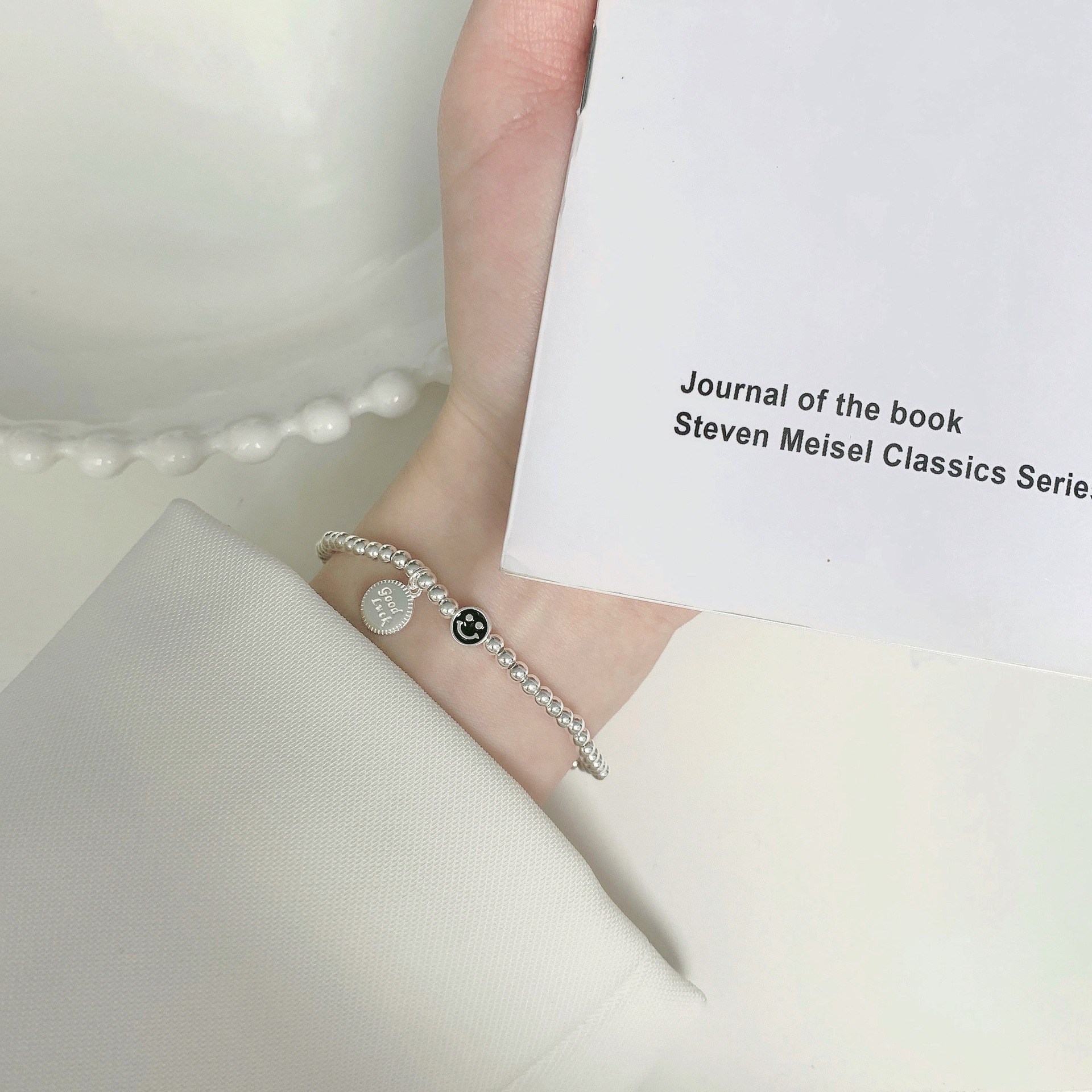 루톰 925 실버 도금 팔찌 은볼 비즈 9,500원