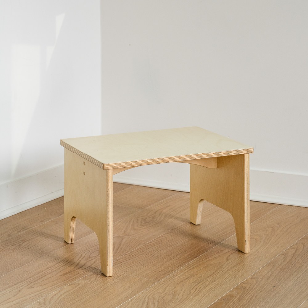 호르메 몬테소리 자작나무 협탁 대 132,000원