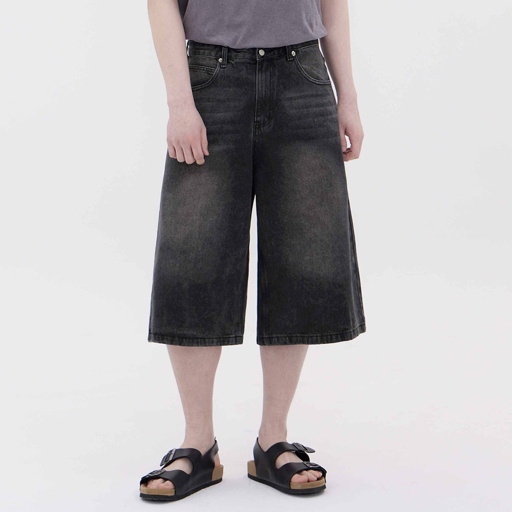 클로니아 남여공용 루즈 와이드 버뮤다 7부 청반바지 (흑청) EU7M31 39,800원