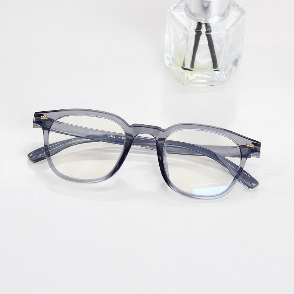 블루라이트차단 뿔테 안경 남자 여자 사각 가벼운 안경테 프랑스 아케마 소재 39,900원