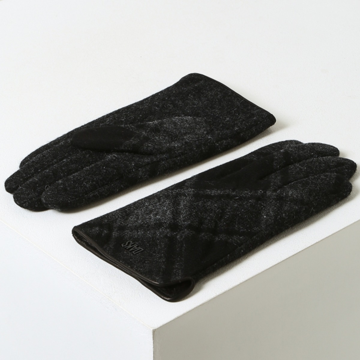 닥스 남성용 체크 울 스마트폰터치 장갑 DCGV4F145 68,000원