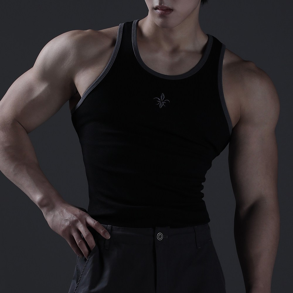 카미드 노블 머슬핏 골지 탱크탑 슬리브리스 49,000원