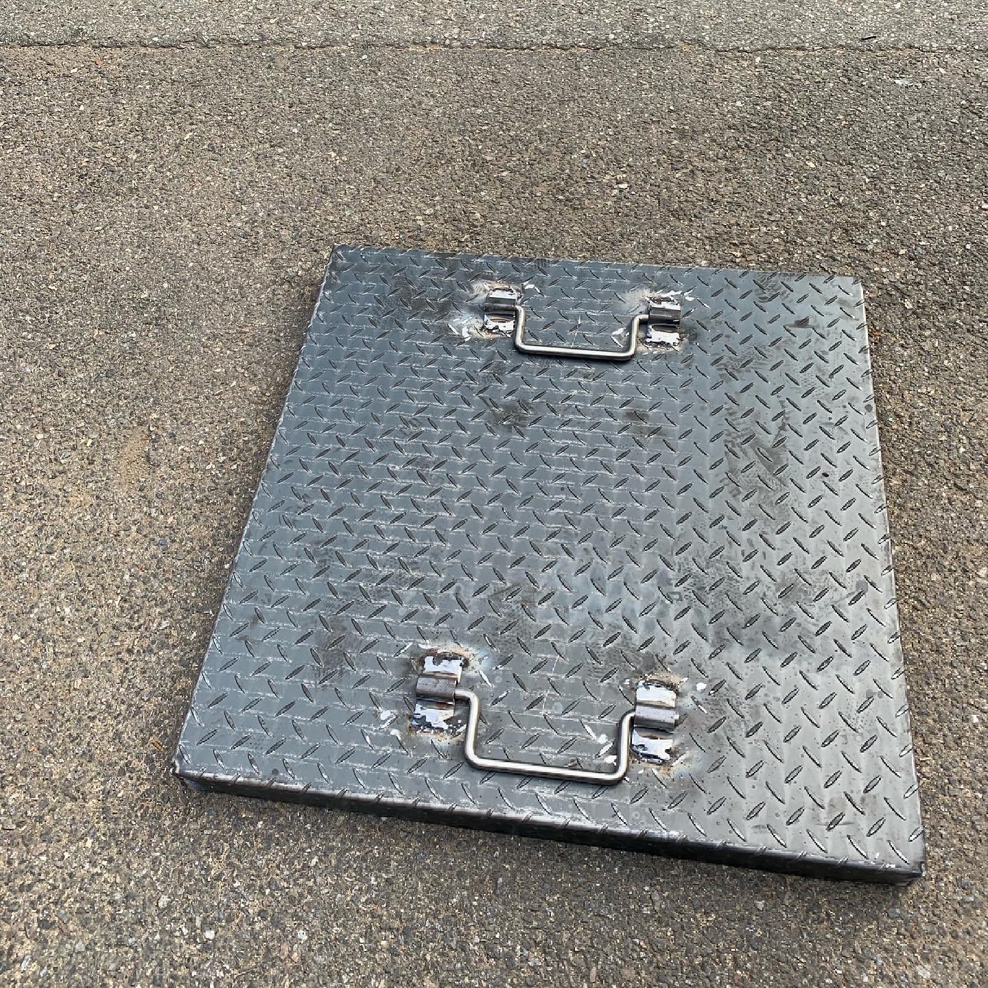 철체크판 맨홀덮개 정화조뚜껑 주문제작 4.5T 700x700(mm) (높이 30mm) 165,000원