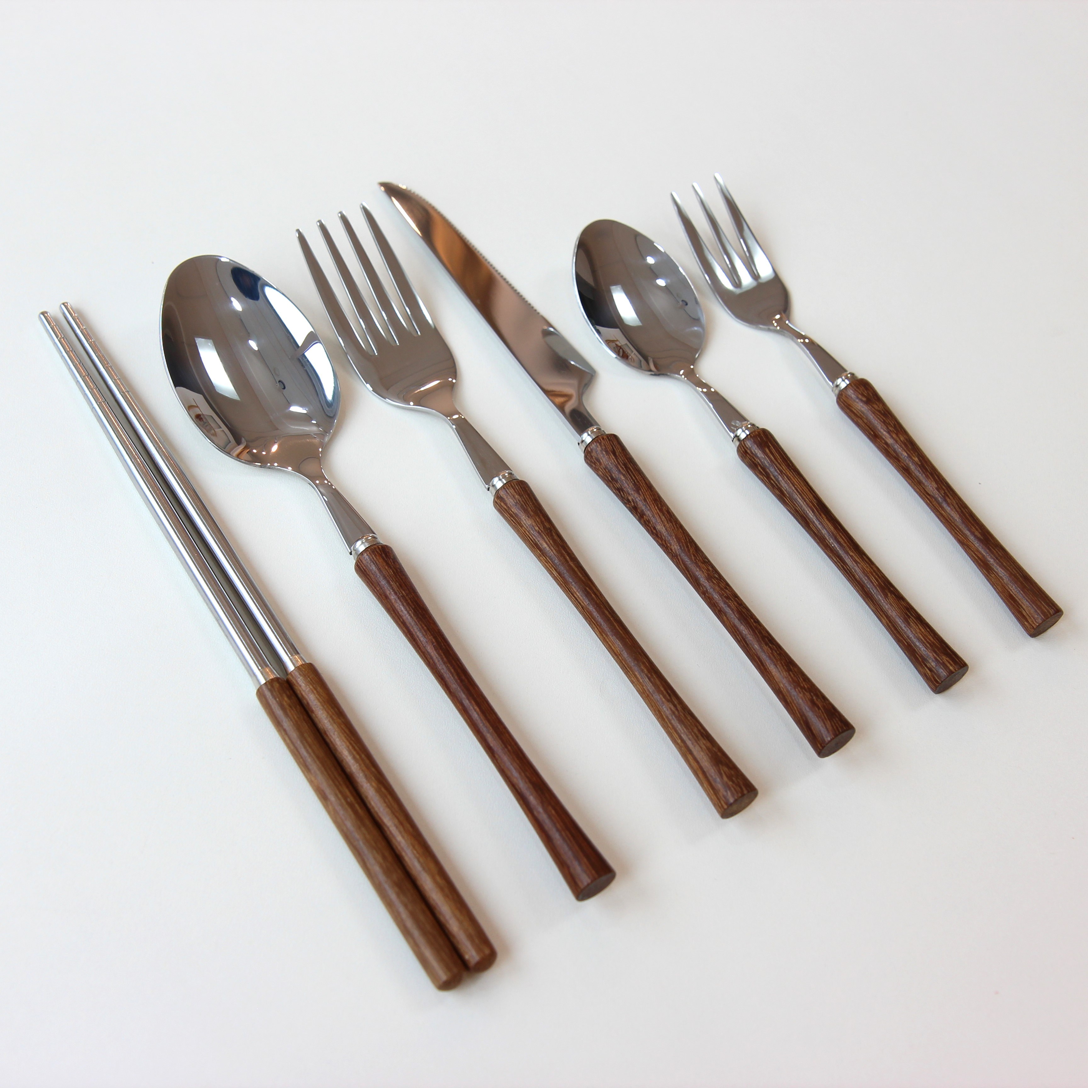 라임키친 수저포크 젓가락 2인 6종 304스텐 원목손잡이 커트러리, 2세트, 수저+포크+나이프+젓가락+디저트스푼+티포크, 실버 31,800원