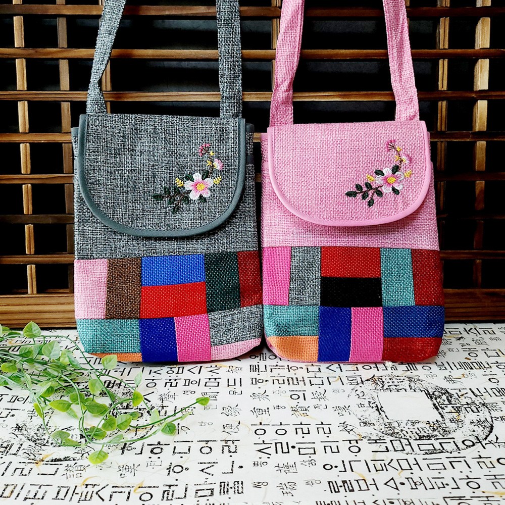 한국민예 조각보 휴대폰가방 전통가방 미니 크로스백 외국인선물 6,000원