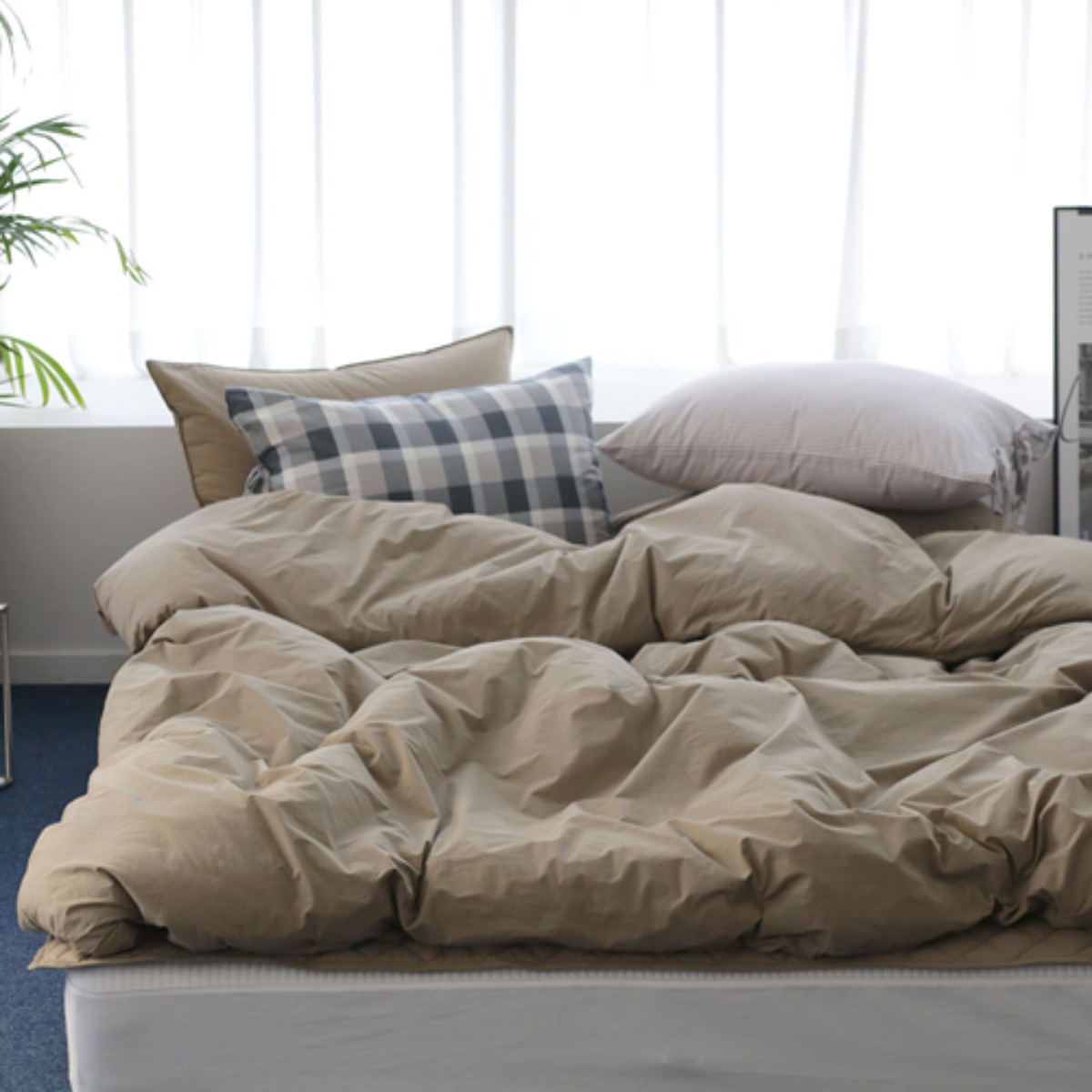 베이직톤 국내산 클래식 이음선없는 고밀도 80수 사계절 차렵이불 세트 205,600원