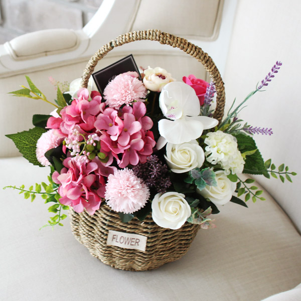 모리앤 조화 존경하는마음 꽃바구니 33,800원