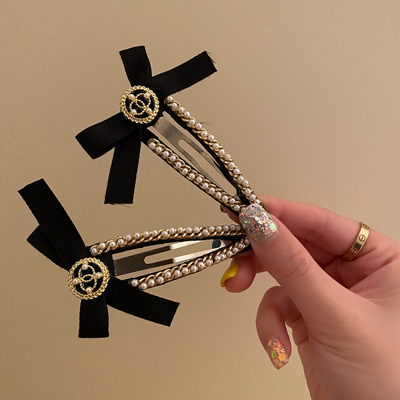 시옌원 진주 리본 블랙 포인트 똑딱핀 2pc 14,000원