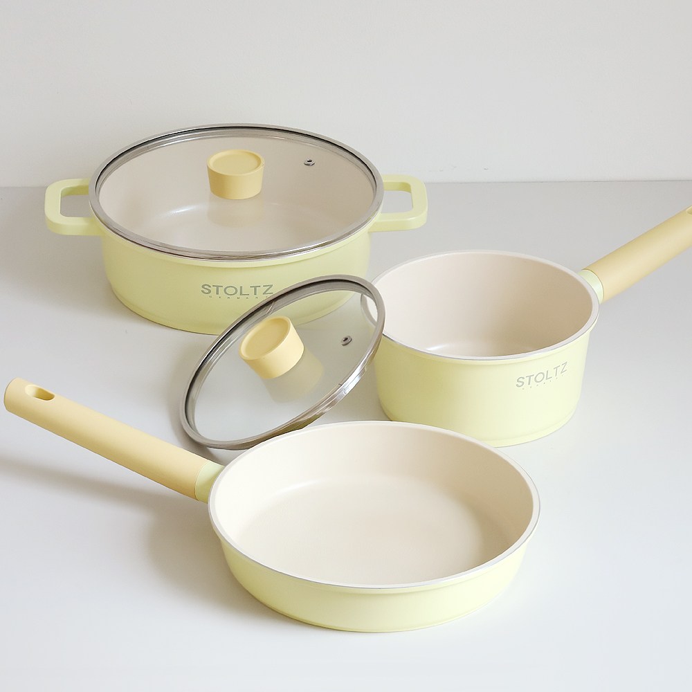 슈톨츠 머랭 쿡웨어 인덕션 냄비팬 3종 (24전골+18편수+24팬) 국내생산 통주물 냄비 후라이팬, 레몬머랭, 1개, 냄비팬 3종 98,900원