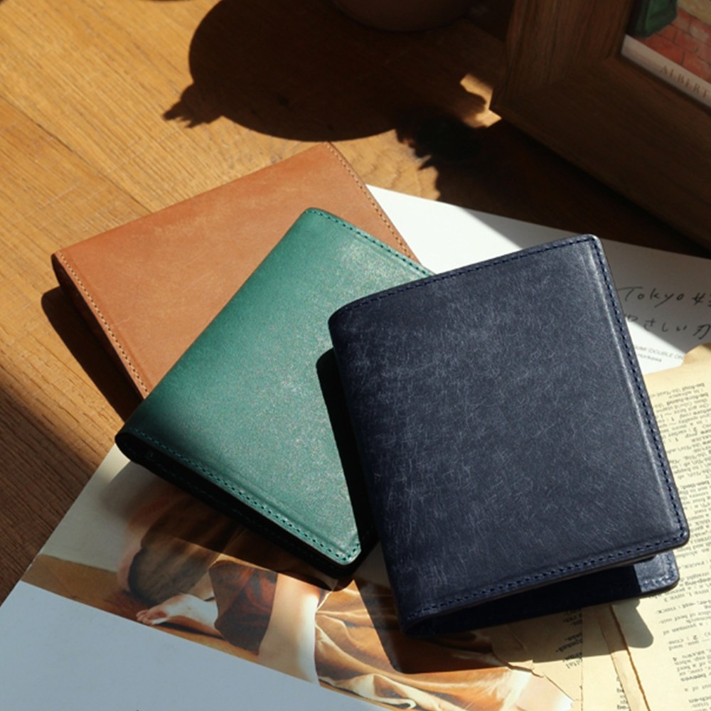 마뜨 소가죽 이니셜 각인 푸에블로 남성 남자지갑 중지갑 123,000원