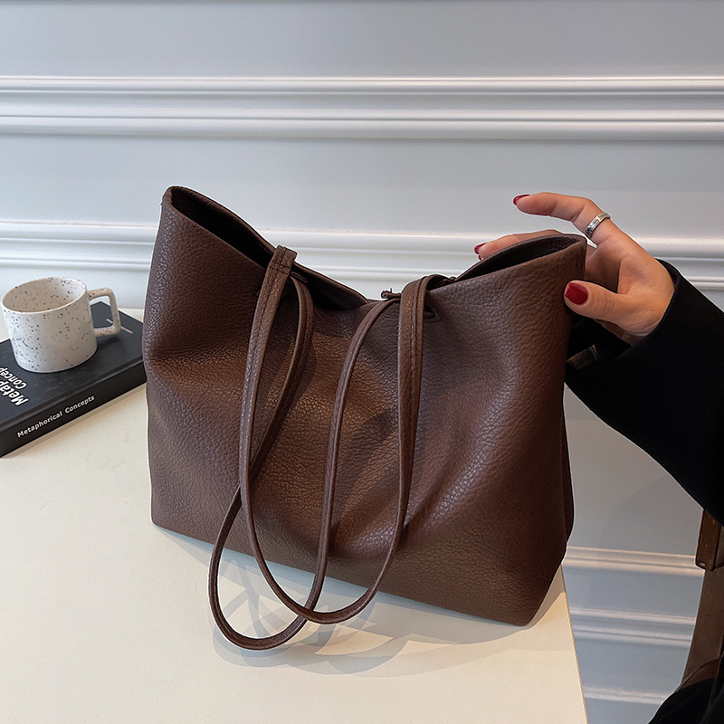 소울린느 빈티지 소프트 가죽 숄더백 (5컬러) 26,900원