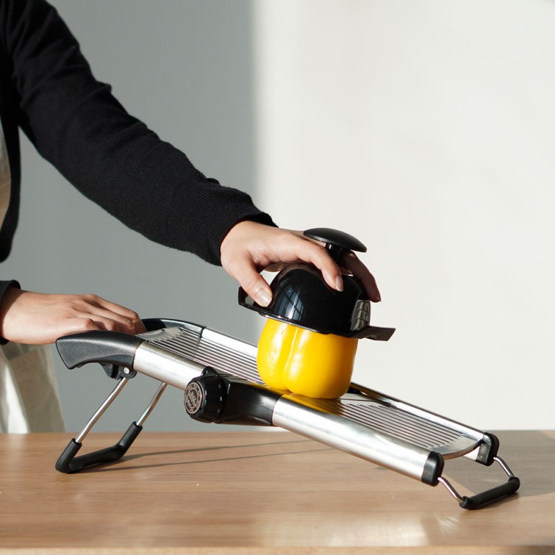 웨이즈홈 스텐 만돌린 채칼 두께조절 슬라이서 양배추 감자 양파 토마토 채썰기 슬라이스 29,180원