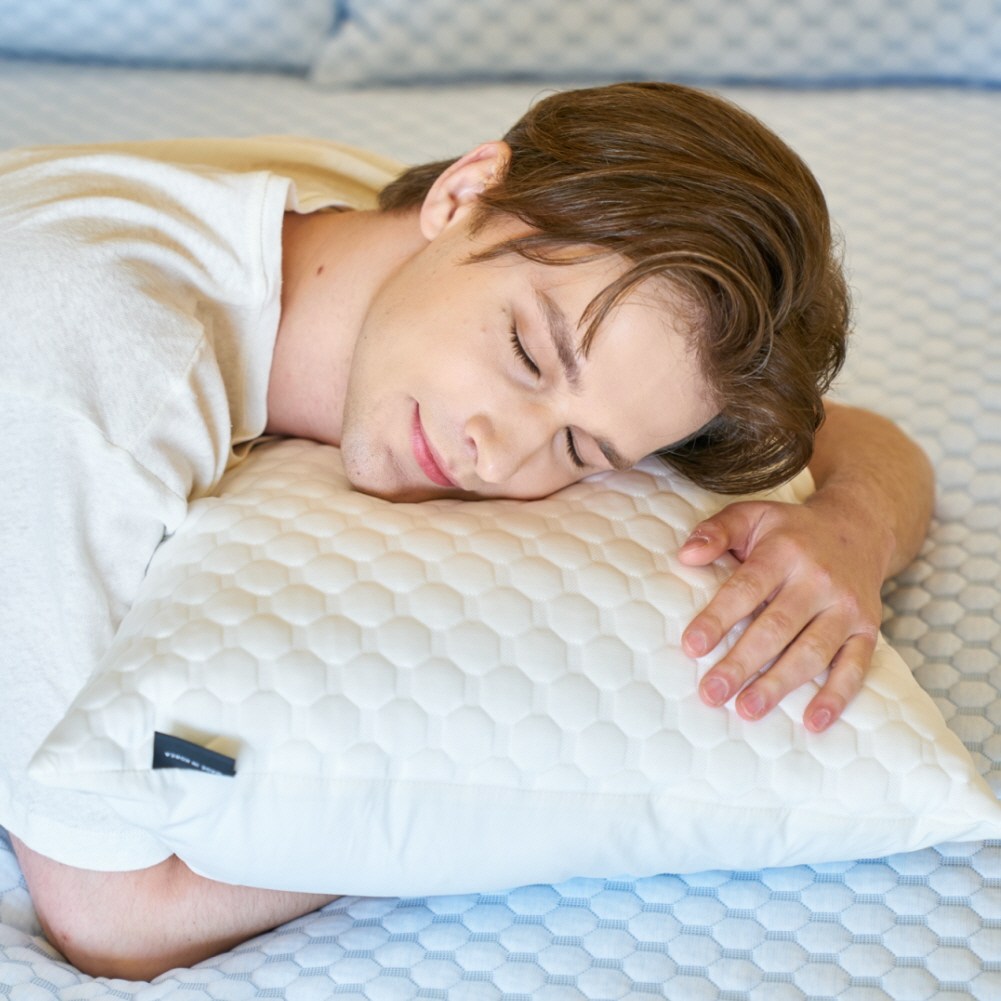 국내제작 누비카 듀라론100% 헥사쿨 프리미엄 냉감베개커버 15,200원