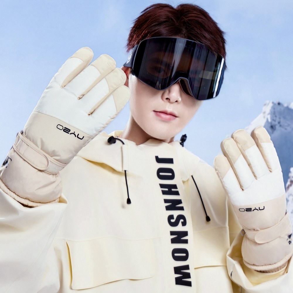 NY20 심플한 방한 방수 스마트터치 캠핑 보드 커플 스키장갑 15,800원