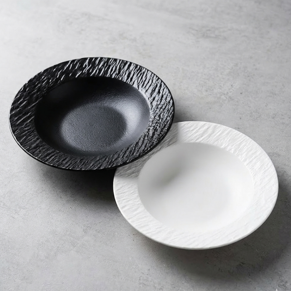 [트라움] 접시 파스타볼/샐러드볼 블랙&화이트 고급 도자기 플레이트 그릇 호텔식 1+1, 블랙+화이트, 1세트 20,800원