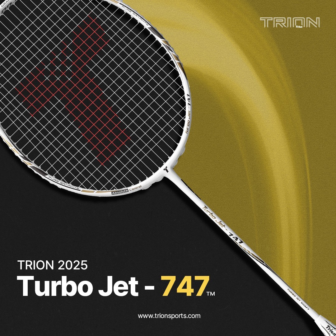 트라이온 경량 공격형 TURBO JET 747 터보 젯 배드민턴라켓 + 줄 26 장력 BG66 ULTIMAX + 트라이온 헤드커버 + 그립2개, 1개 68,000원
