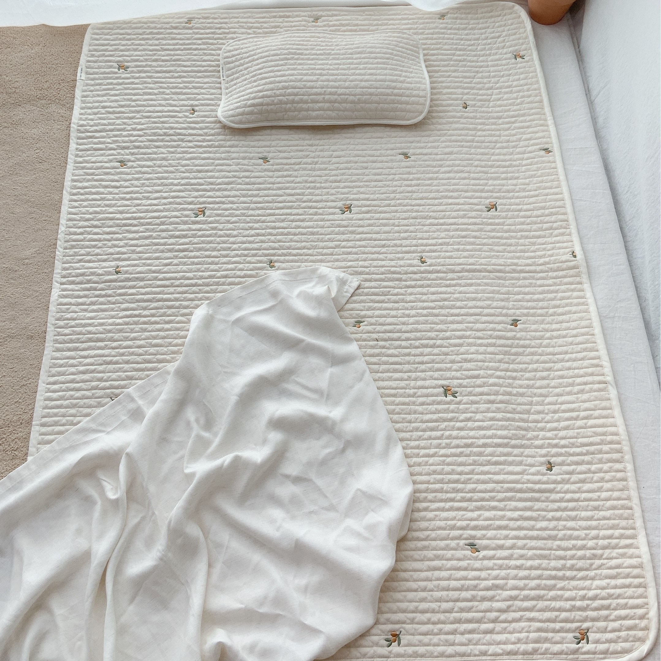 마롤로뜨 100수 자수 아기 방수요 유아 방수패드 신생아 침대, 싱싱올리브_방수패드 40,600원