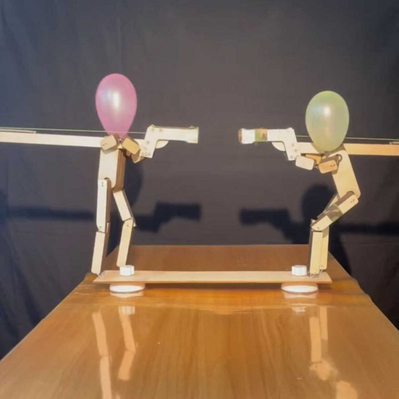 풍선 터뜨리기 게임 나무 헤드샷 술게임 사격 장난감 인형 총싸움 무기4개+100개포함 26,500원