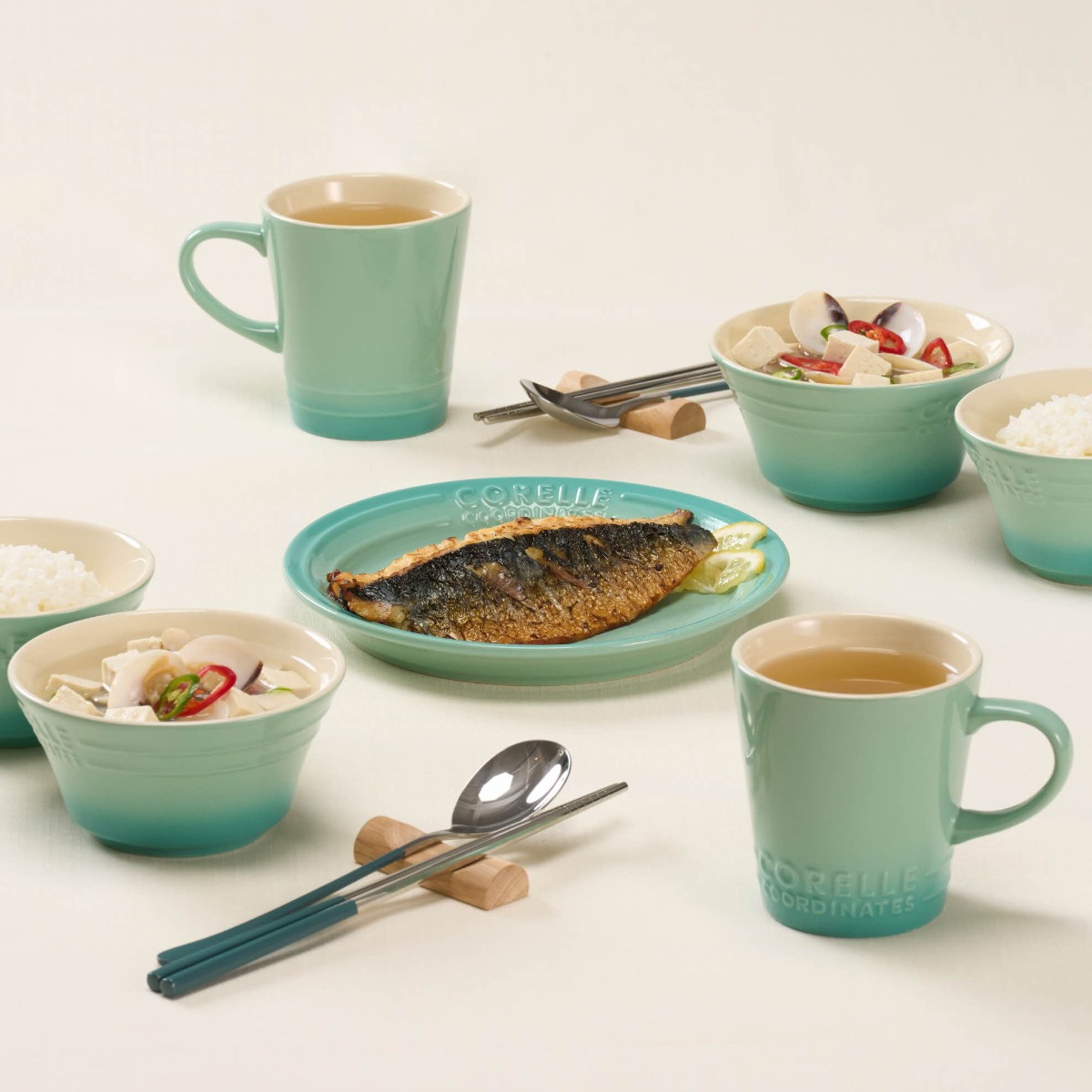 코렐코디네이츠 브리즈스톤 더블 세트 2인가구 7P 공기2+대접2+머그컵2+접시+볶음스푼 89,000원