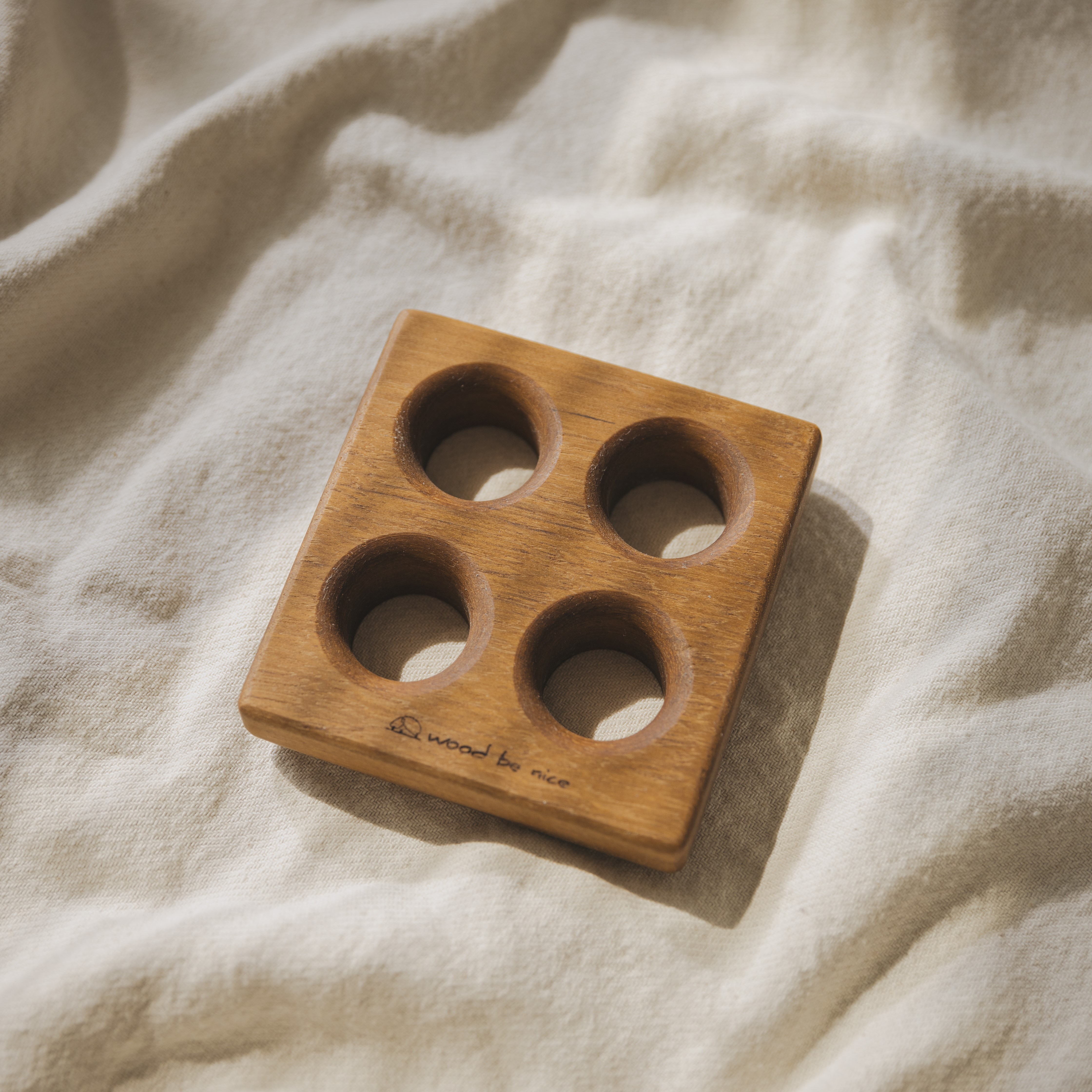 국내제작 원목 에그트레이 2종 택1(4구, 6구), 1개 15,060원