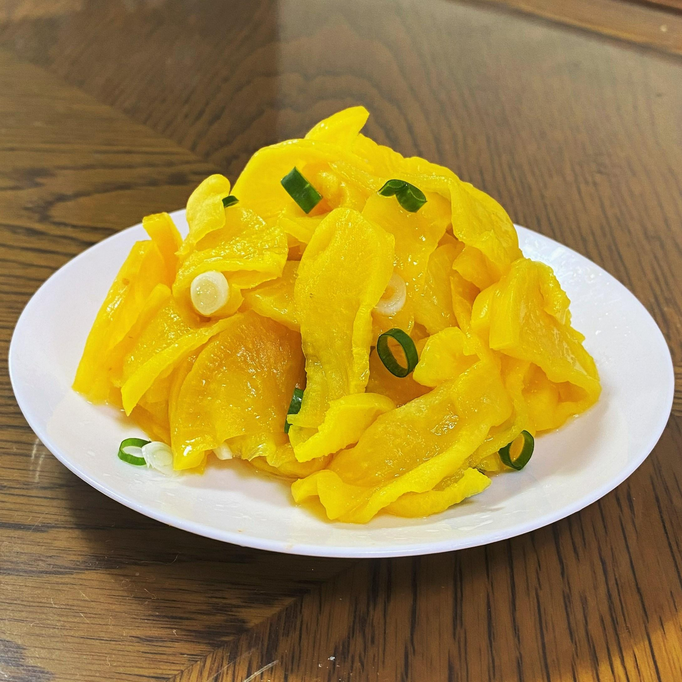 두리푸드 새로미 꼬들단무지 국내산 국내생산 치자단무지 압축단무지 42,600원