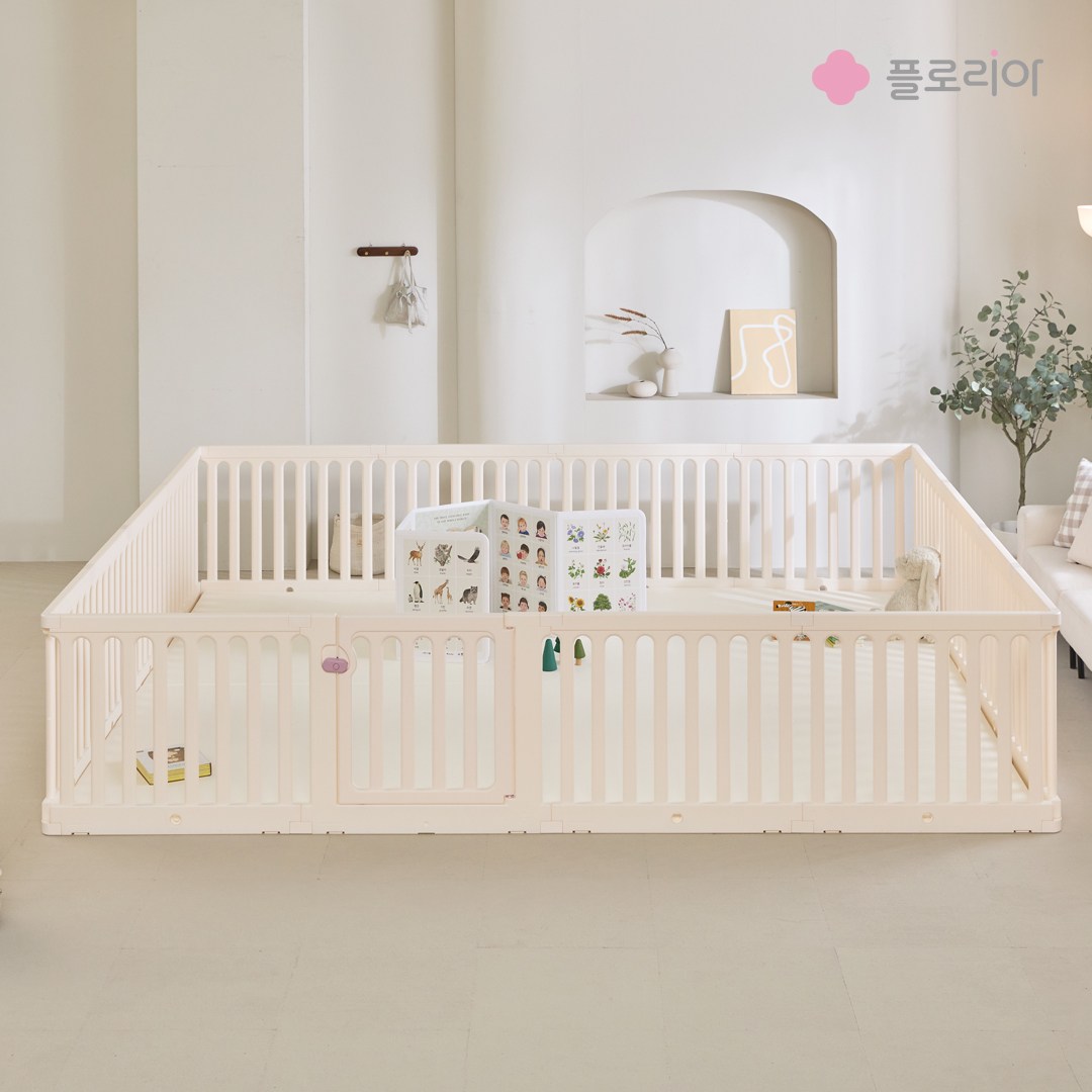 플로리아 베이비룸 유아 허그쉴드 아기 울타리 안전 문 가드 플레이룸 밀림방지 침대 249,000원