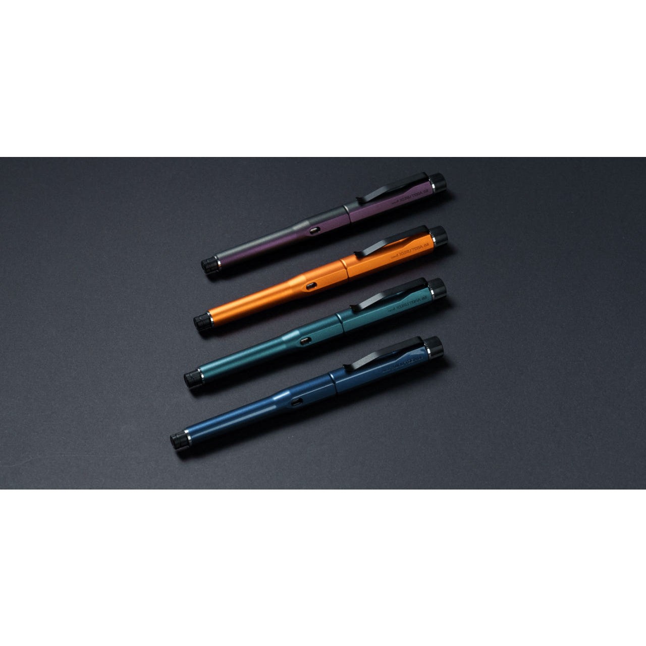 유니 쿠루토가 다이브 수능샤프 전동회전 샤프, 1개, 어비스 블루 129,900원